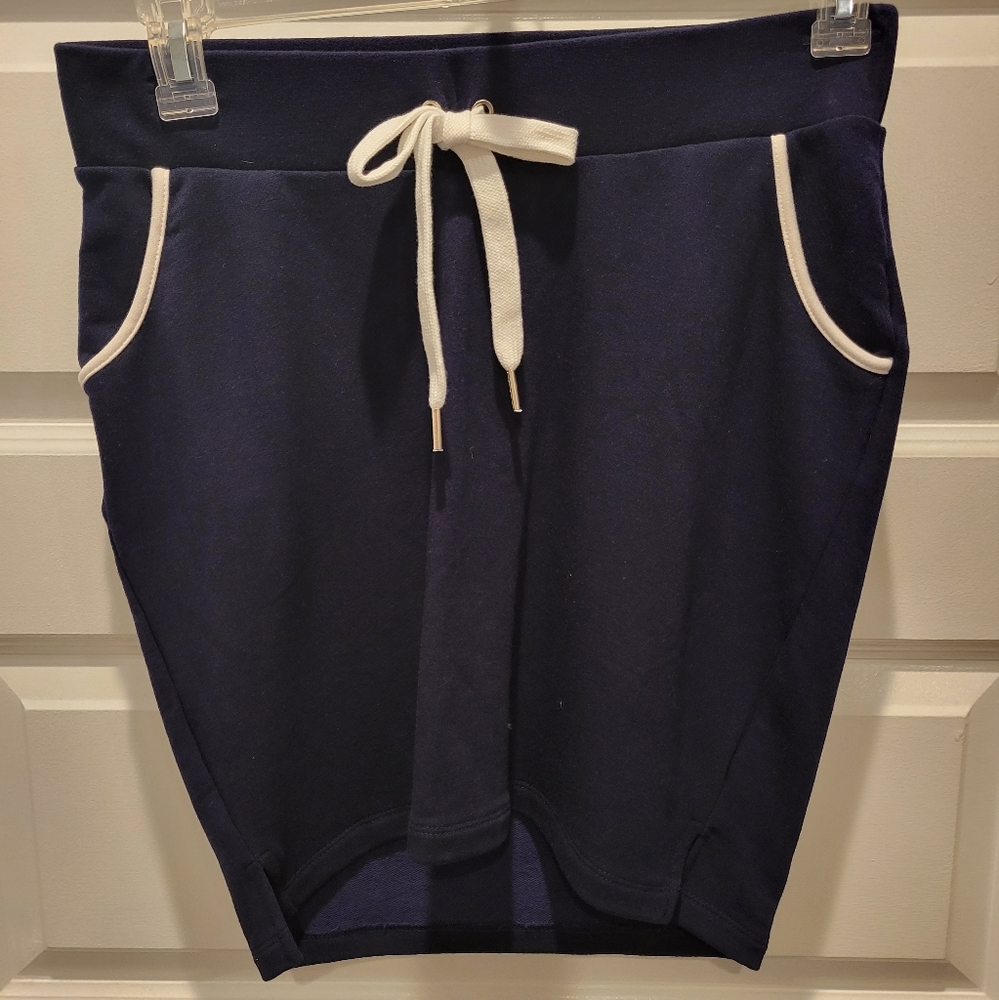 Motherhood maternity skirt - navy with white accent. Sweatshirt material. Size S